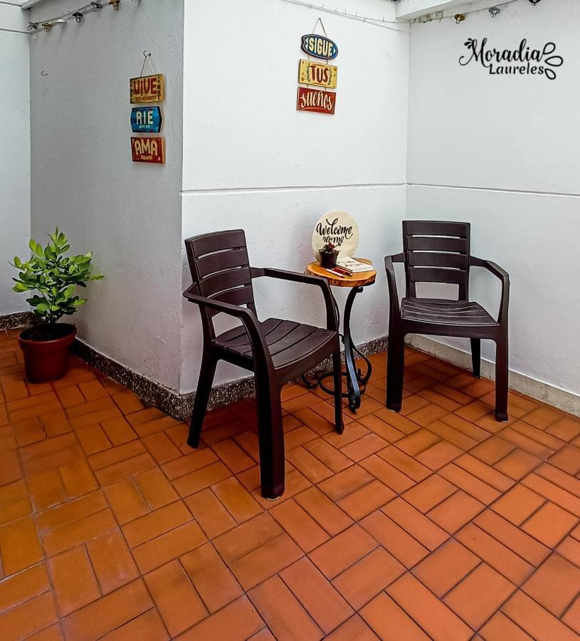 Апартаменты Moradia Laureles Медельин Экстерьер фото